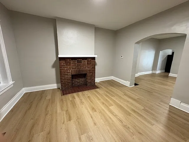 217-219 Clarendon Ave #217 — Photo 19
