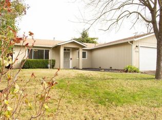 7036 Van Maren Ln, Citrus Heights, CA 95621