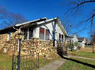 3011 W Water St, Springfield, MO 65802