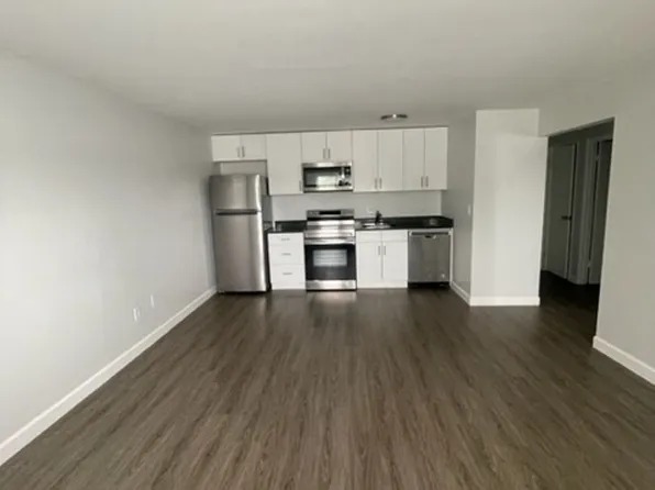 Renovated and Spacious 1BR apartment in Avon Apartments!, 1126 Stratford Ave #C7, Stratford, CT 06615