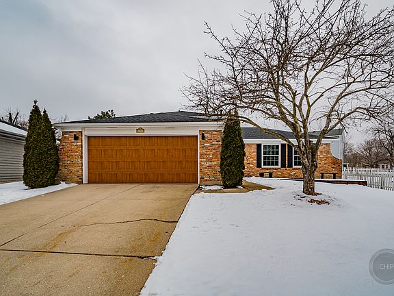 5th image of 2713 Rolling Meadows Dr