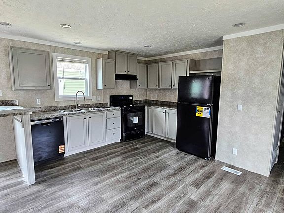 2nd image of 1480 Fay Rd #28