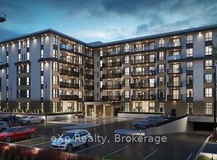 101 Golden Eagle Rd #202, Waterloo, ON N2V 0H4