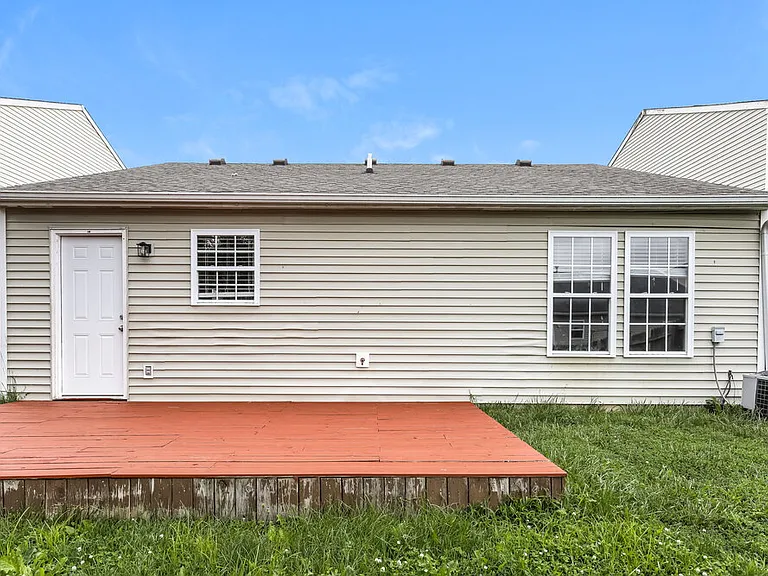 95 Snowflake Cir — Photo 16