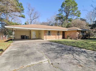 10345 Cyprus Cedar Ave, Baton Rouge, LA 70816