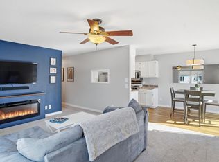 7404 Landau Dr, Bloomington, MN 55438