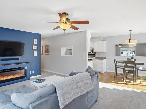 7404 Landau Dr, Bloomington, MN 55438