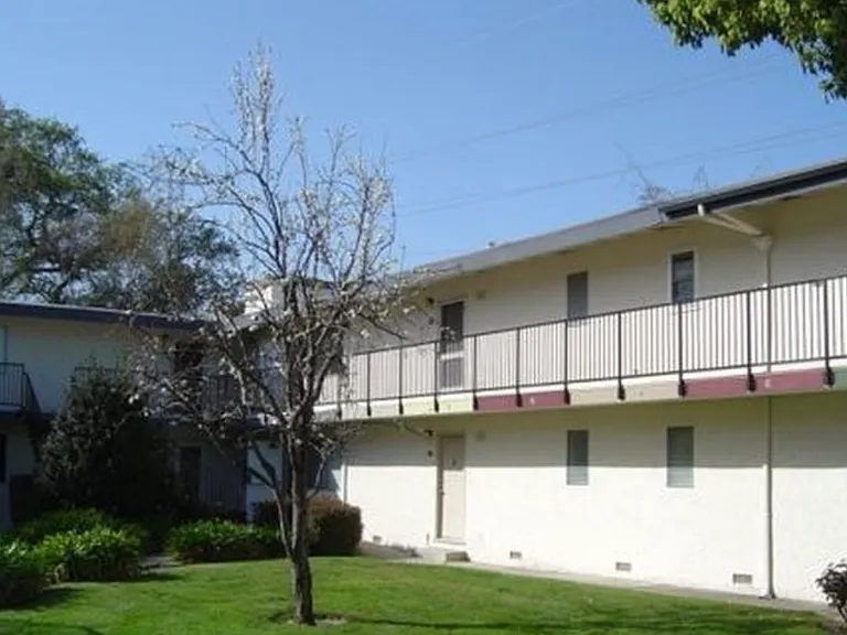 14225 Lora Dr #69 — Photo 9