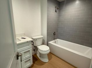 1839 San Luis Rd #1, Walnut Creek, CA 94597