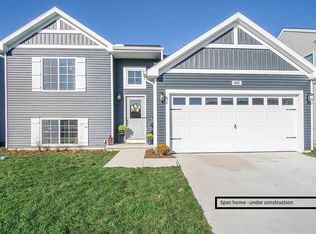 8229 Lockerbie Rd, Parma, MI 49269