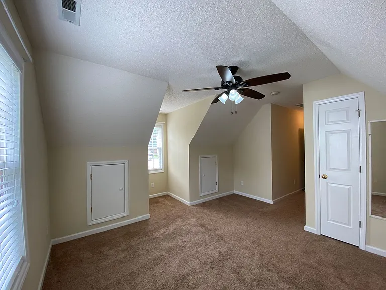 1305 Ujamaa Dr — Photo 19