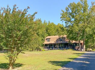 72 Daum Rd, Manalapan, NJ 07726