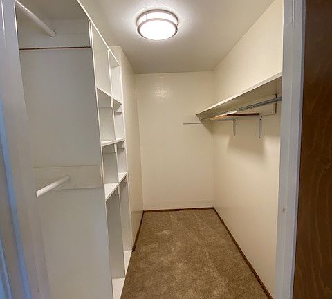 4th image of 1664 Despina Dr