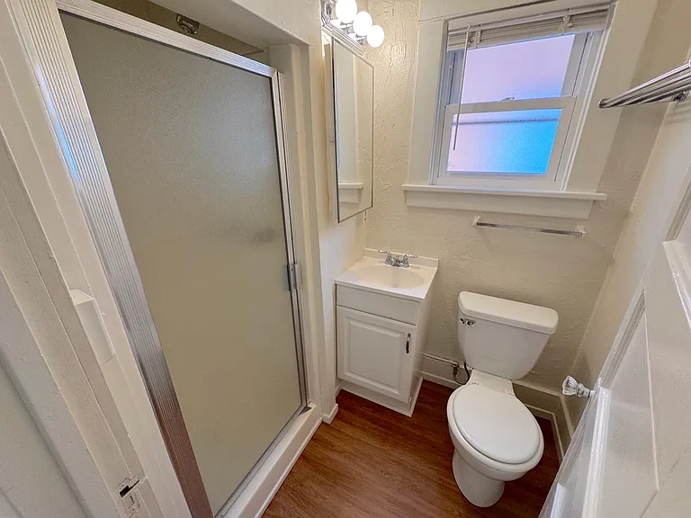 40 Brooks Ave #16 — Photo 5