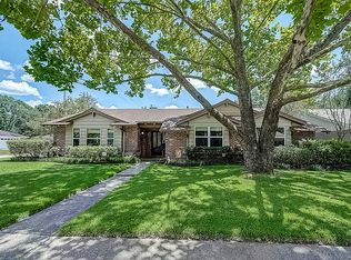 5603 Wigton Dr, Houston, TX 77096