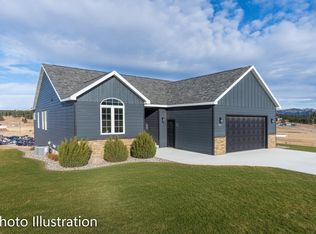 321 Rose Quartz Pl, Custer, SD 57730