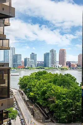 Sold by Corcoran | media 39