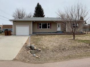 210 Morrison Ave, Thompson, ND 58278
