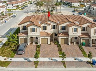 Corsica, Homestead, FL 33032