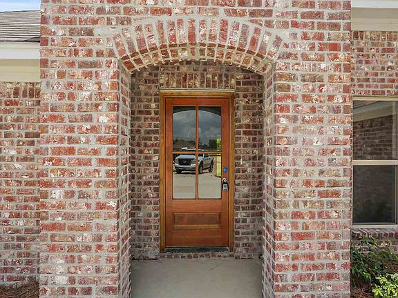 3rd image of 1104 Westfield Ct