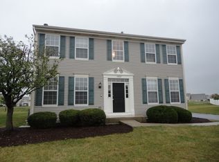 1604 Donegal Dr, Minooka, IL 60447