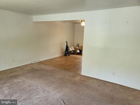 4th image of 21538 Morris Dr