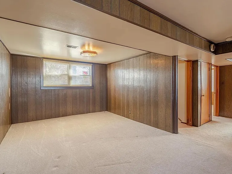 1931 Dalehaven Dr — Photo 13