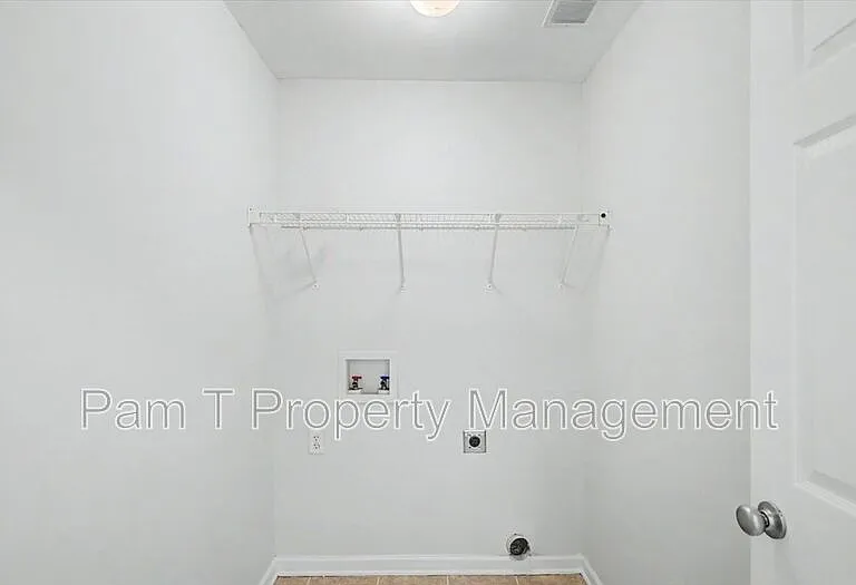 303 Gallery Way — Photo 19