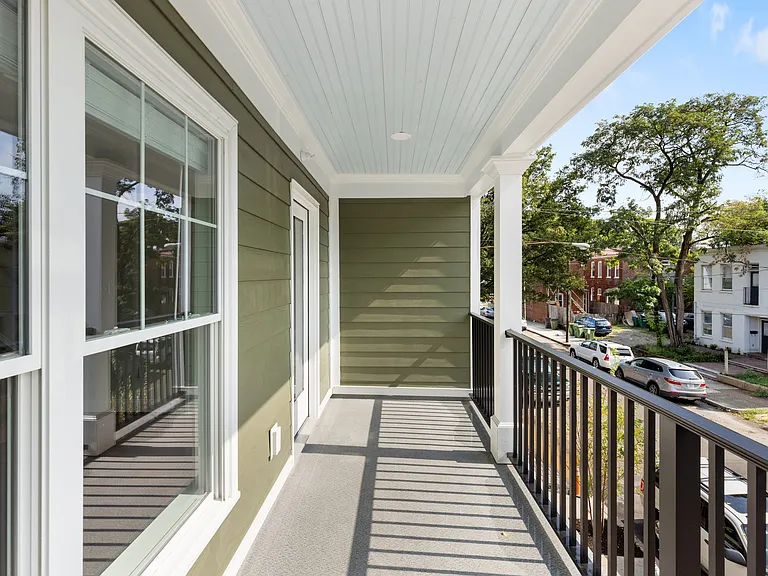 10 S Rowland St #3 — Photo 21
