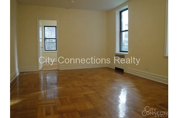 Rented by City Connections Realty | media 19