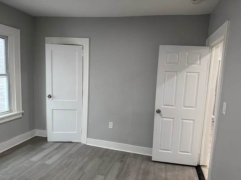 33-35 Cedar Ave #2 — Photo 21