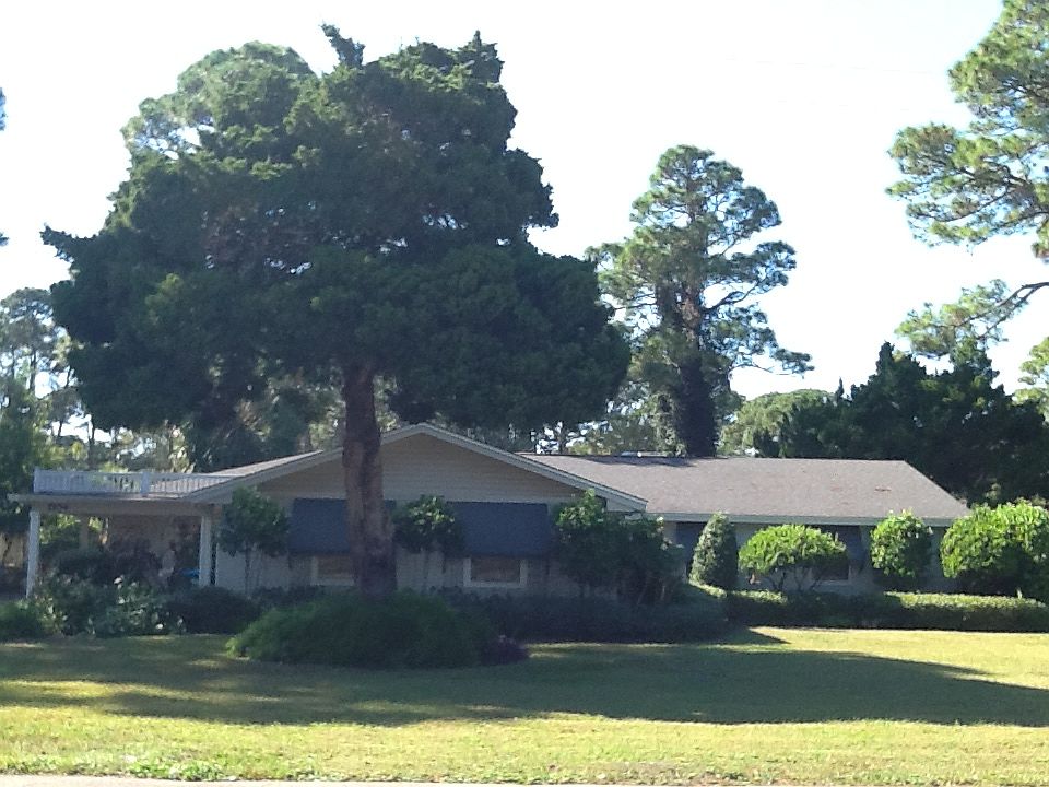 1st image of 2104 Monument Ave