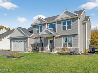 938 Wilkshire Dr, Waterville, OH 43566