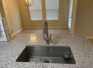 1339 Canyon Creek Cir, College Station, TX 77840