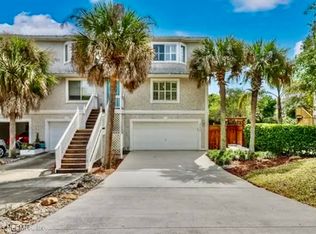 3046 1st Ave APT C, Fernandina Beach, FL 32034