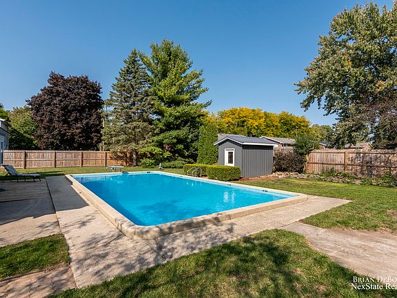 5th image of 5054 Marlowe Dr SE