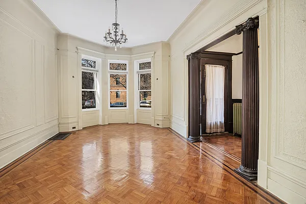 Sold by Douglas Elliman | media 6