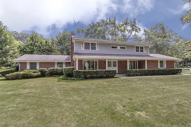 31 Portshire Dr photo 1