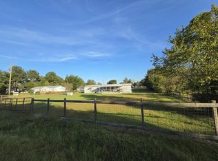 403 Walker Dr, Eutawville, SC 29048