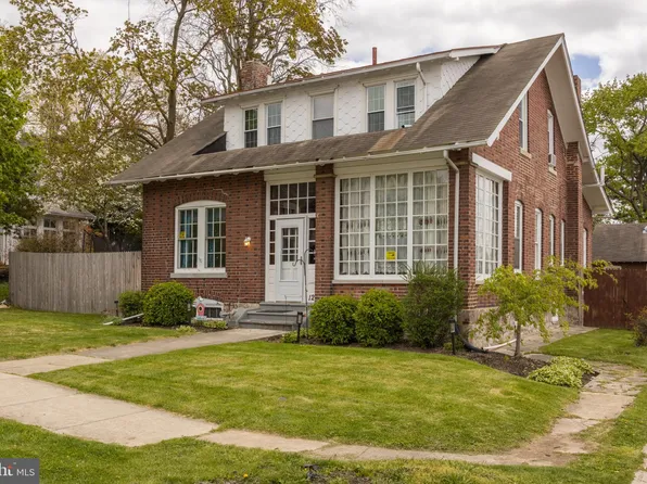 12 Centre Ave, Norristown, PA 19403