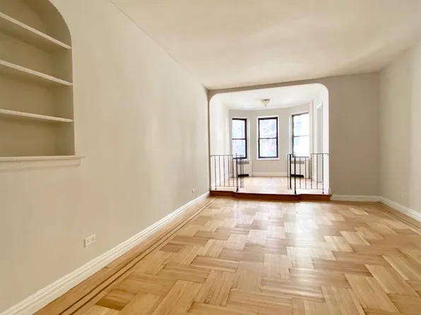 3111 Broadway image 1 of 5