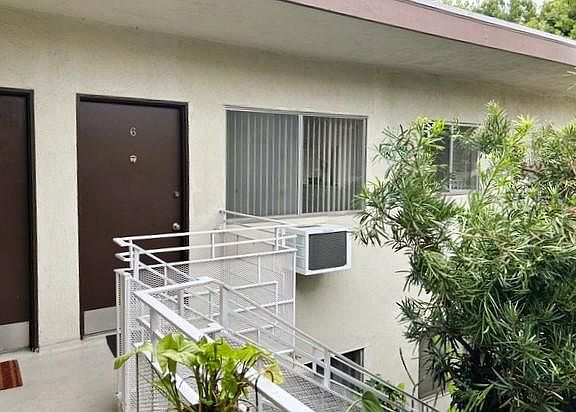3rd image of 5160 Denny Ave APT 6