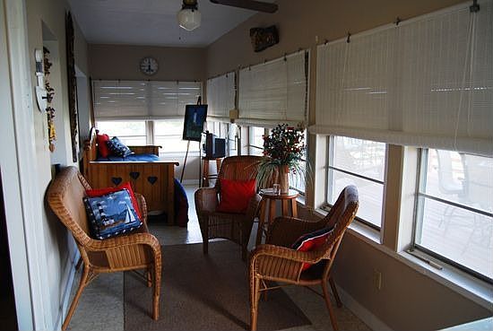 Sleeping alcove - 2nd floor