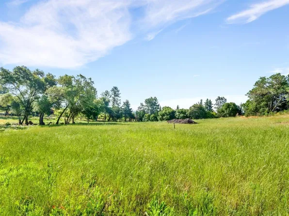 1100 Lytton Springs Road, Healdsburg, CA 95448