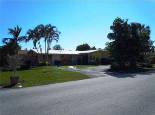 282 SW 11th Pl, Boca Raton, FL 33432