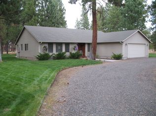 15844 Lundy Rd, Sisters, OR 97759