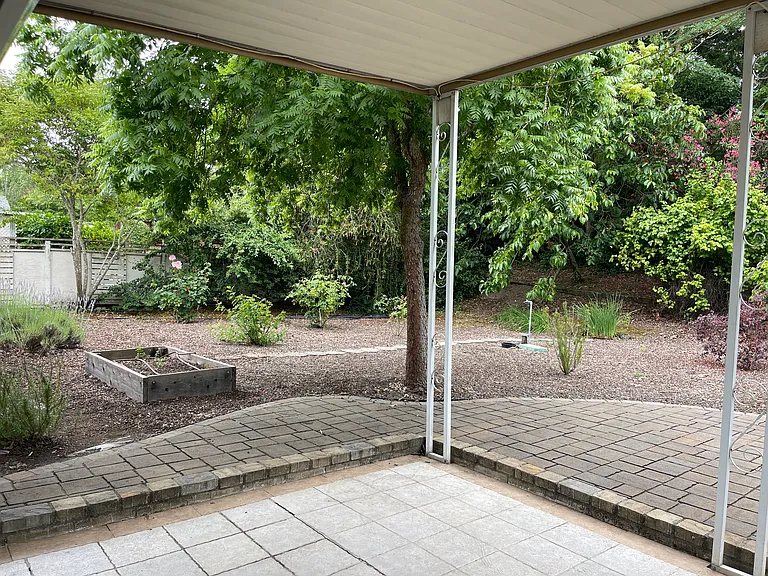 417 Deerfield Cir — Photo 13