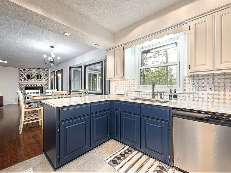 4 Lambeth Cir — Photo 10