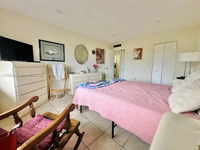 9301 SW 92nd Ave #A407 — Photo 8