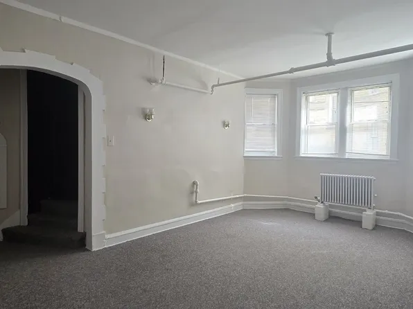1806 W Farwell Ave APT G, Chicago, IL 60626